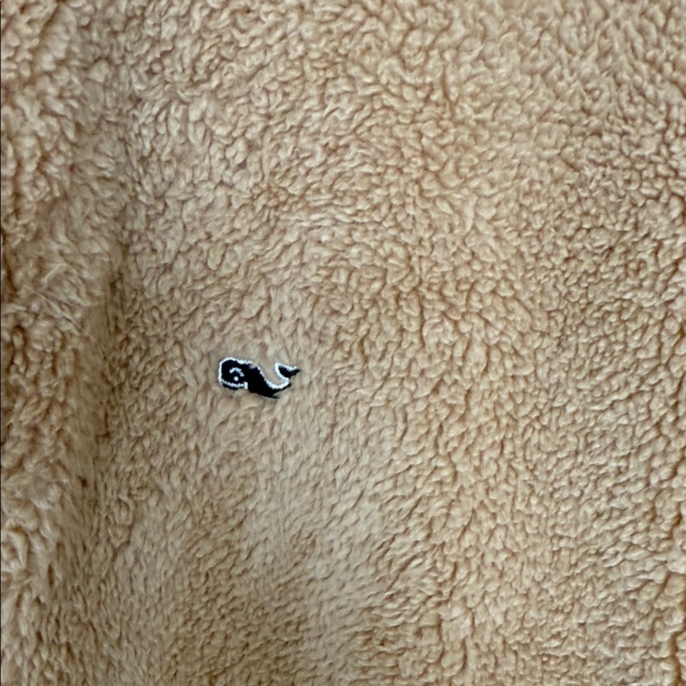 Vineyard Vines Tan Fleece quarter zip - Picture 3 of 16